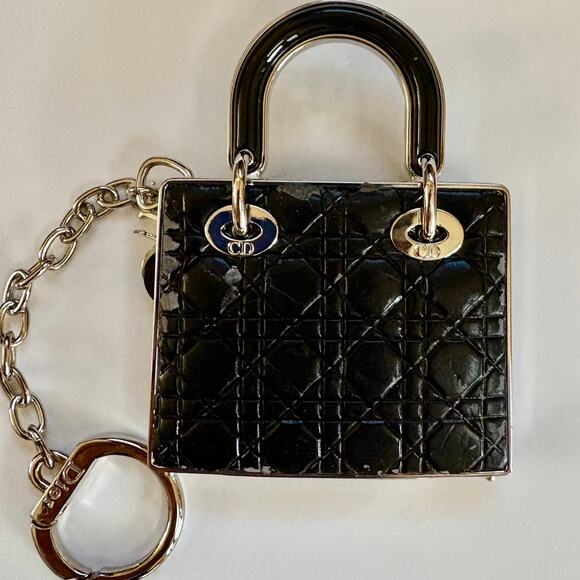 Dior Mini Bag Blush Keychain – Unused Makeup, lady Dior{OFFERS WELCOME New - Picture 7 of 8